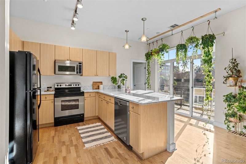 5677 Park Pl #106A, Greenwood Village, CO 80111