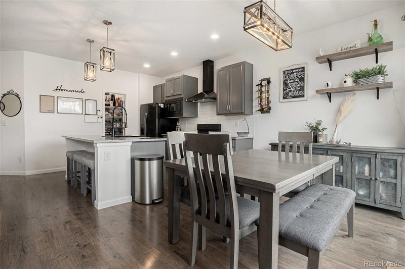 26787 Maple Ave, Aurora, CO 80018