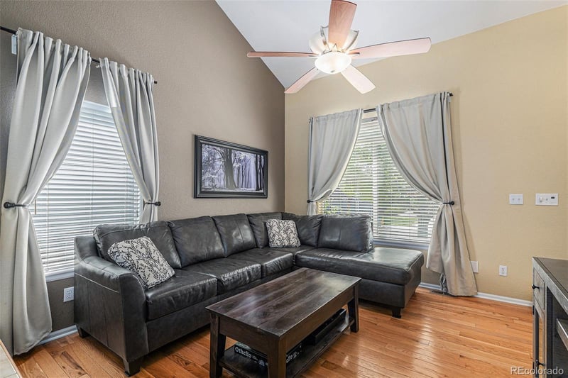 4749 Waldenwood Dr, Highlands Ranch, CO 80130