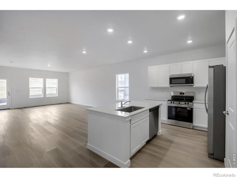 1758 Drumming Dr, Windsor, CO 80550
