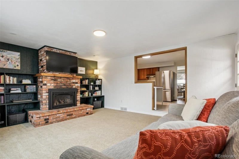 807 Pratt Pw, Longmont, CO 80501