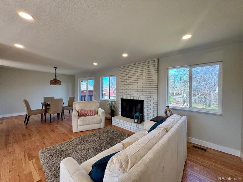 6137 Ken Caryl Pl, Littleton, CO 80128