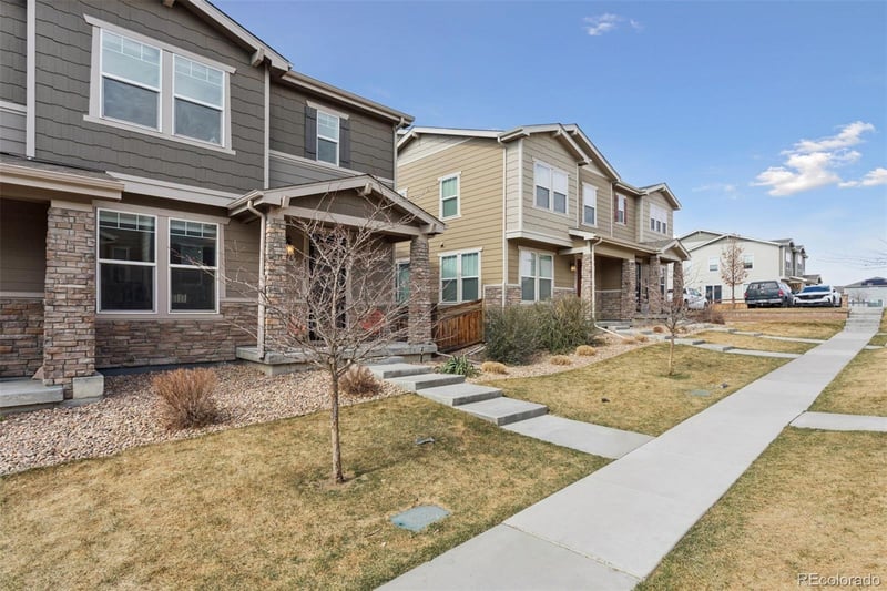 4332 Nepal St, Centennial, CO 80015