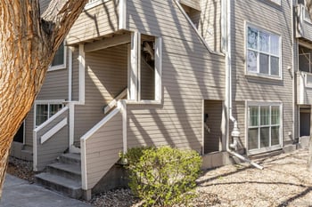 5702 Asbury Pl #102, Lakewood, CO 80227