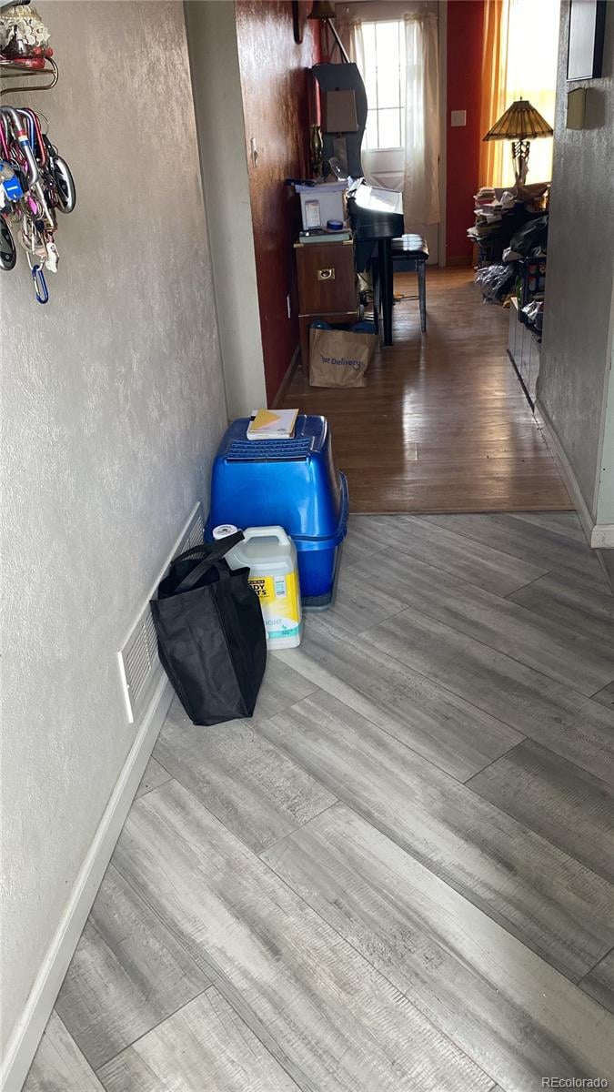 17933 Linvale Dr, Aurora, CO 80013