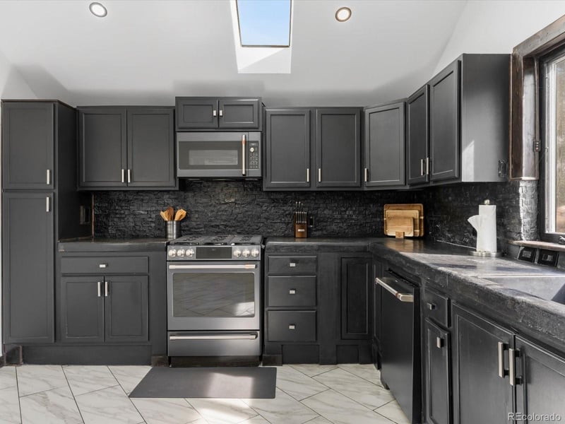 11794 W 13th Ave, Lakewood, CO 80401