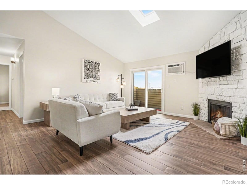 10150 Virginia Ave #1-305, Denver, CO 80247