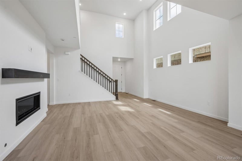 9231 Telluride Ct, Commerce City, CO 80022