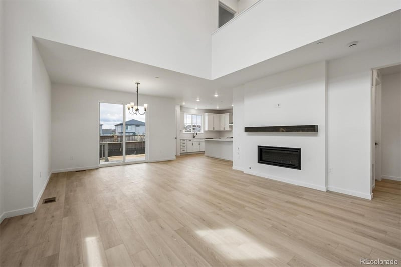 9231 Telluride Ct, Commerce City, CO 80022