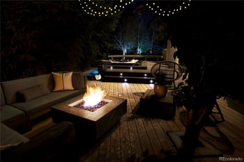 1975 Lake Rd, Lakewood, CO 80227