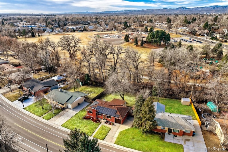 10710 66th Ave, Arvada, CO 80004