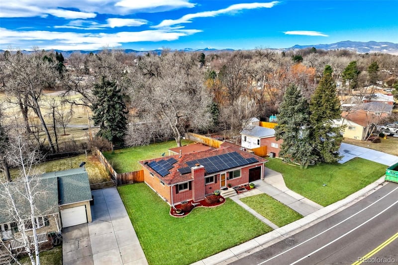 10710 66th Ave, Arvada, CO 80004