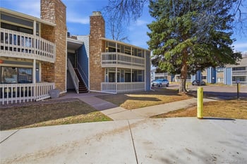 8335 Fairmont Dr #3-201, Denver, CO 80247