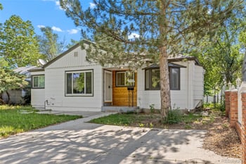 1732 Lansing St, Aurora, CO 80010