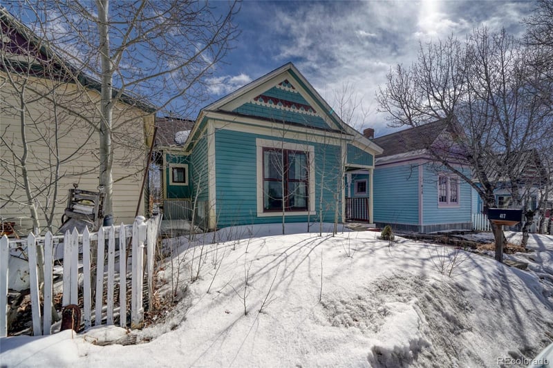 417 10th St, Leadville, CO 80461