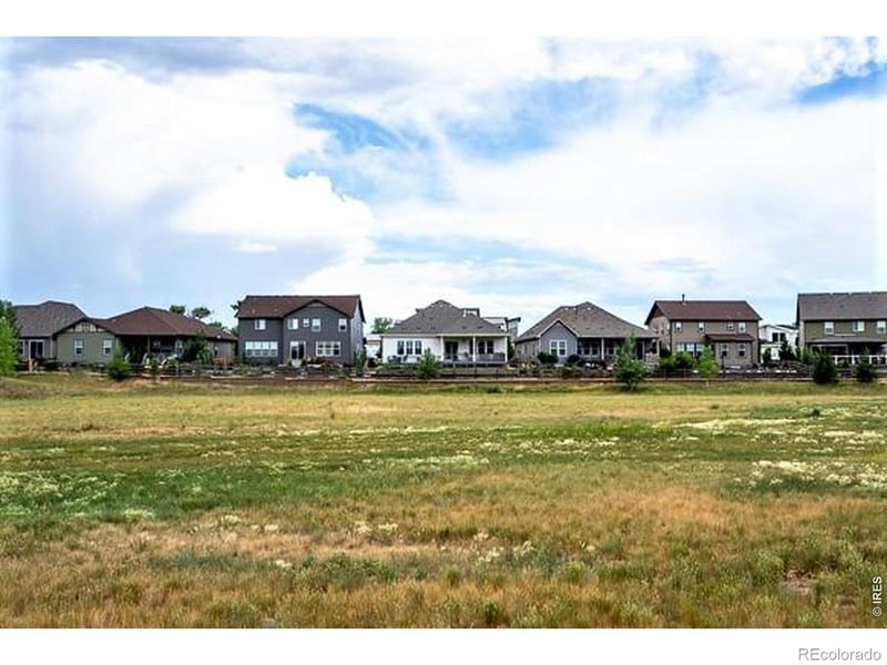 2430 Summerlin Ln, Longmont, CO 80503