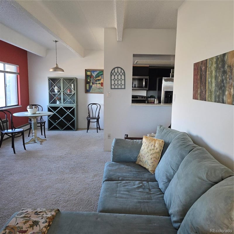 1011 Ironton St #210, Aurora, CO 80012