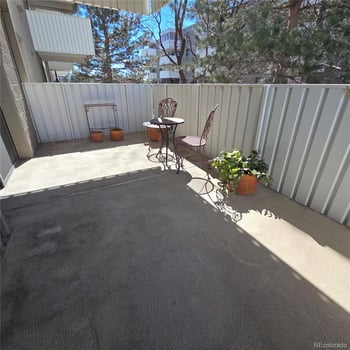 1011 Ironton St #210, Aurora, CO 80012