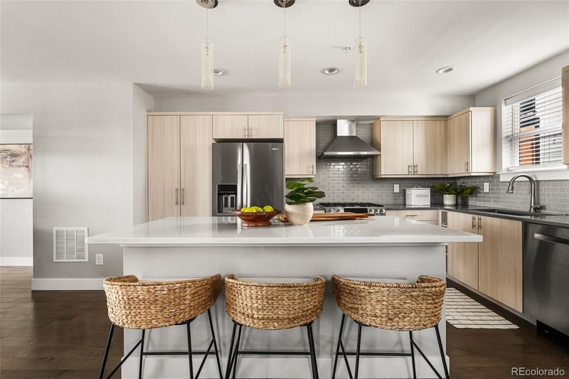 1842 Irving St, Denver, CO 80204