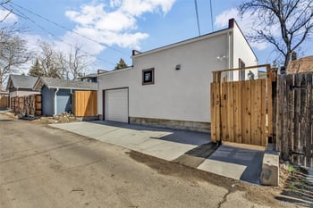 1337 Bellaire St, Denver, CO 80220
