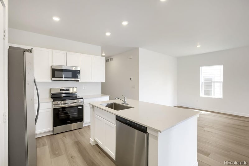 1790 Drumming Dr, Windsor, CO 80550