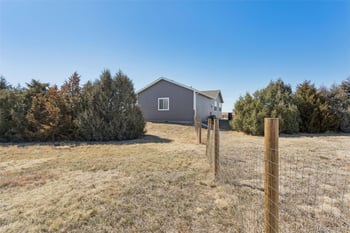 1434 4th Ct, Deer Trail, CO 80105