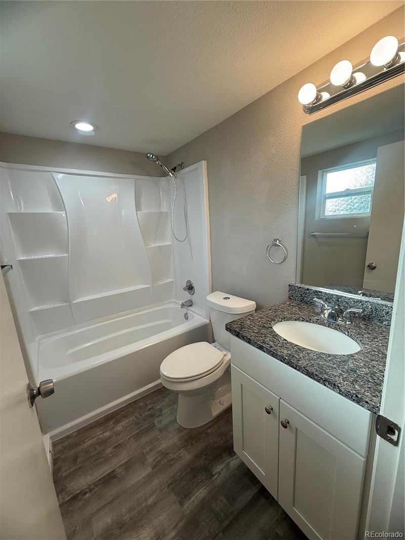 705 2nd St, Sterling, CO 80751