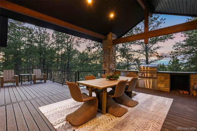 19125 Hilltop Pines Pa, Monument, CO 80132