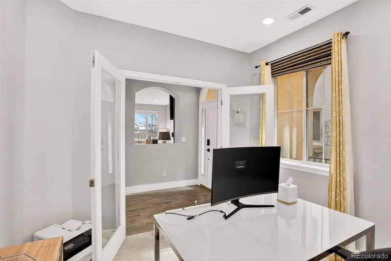 10098 Bluffmont Ln, Lone Tree, CO 80124