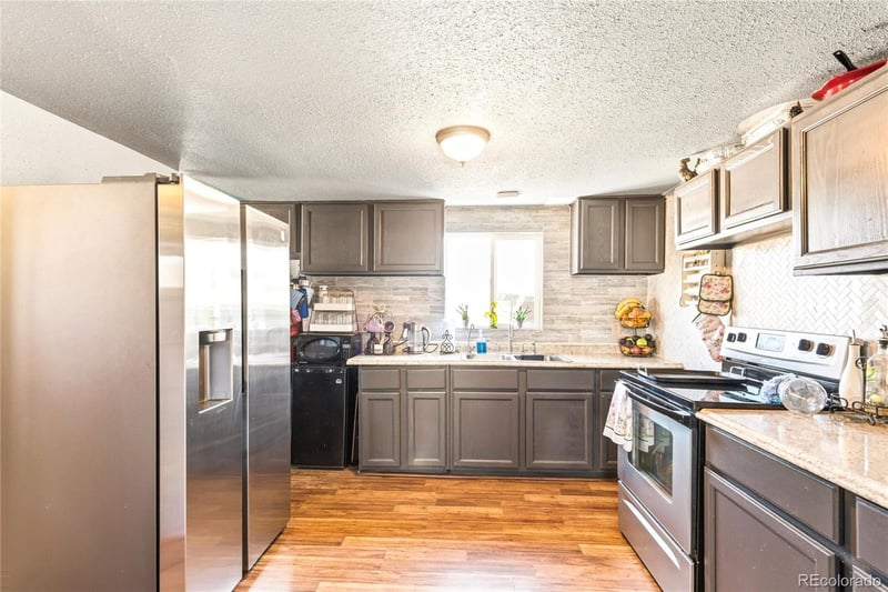 6538 Highway 2 , Commerce City, CO 80022