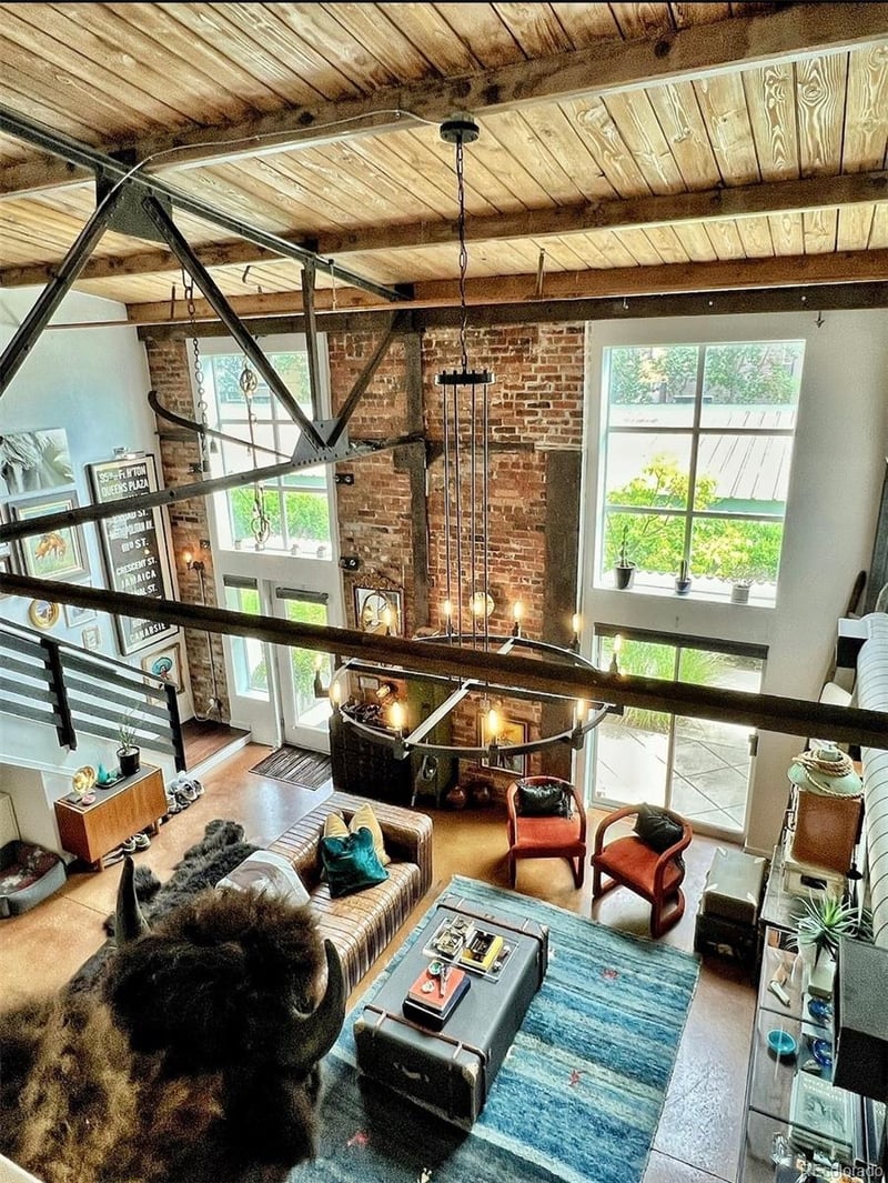 3033 Blake St #123, Denver, CO 80205