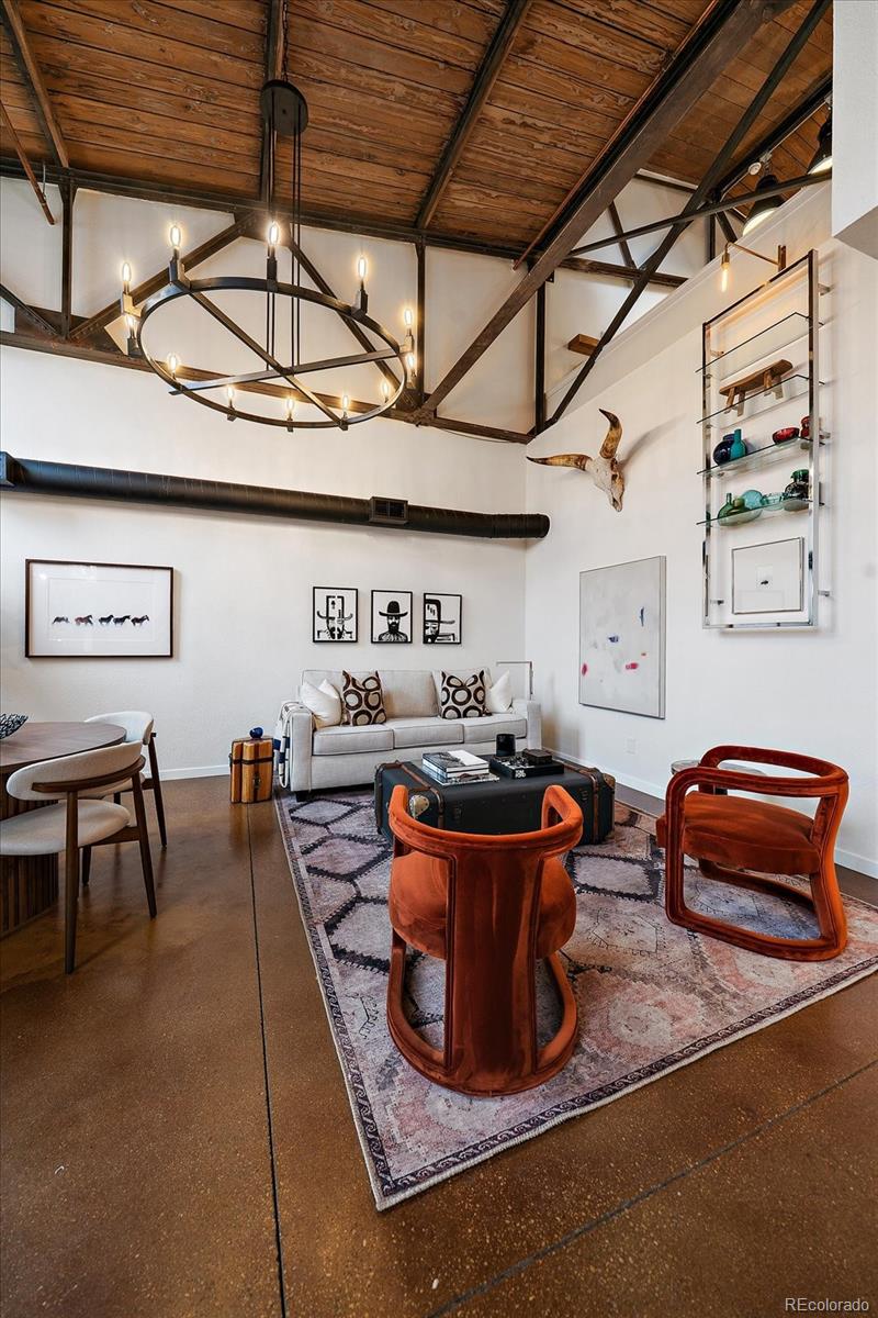 3033 Blake St #123, Denver, CO 80205