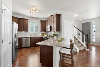 1182 Coolidge Cir, Aurora, CO 80018