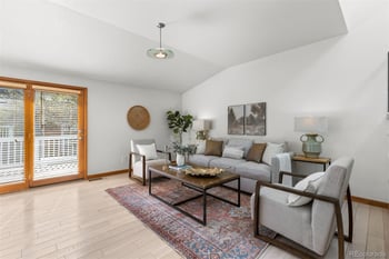 7592 Monaco Way, Centennial, CO 80112