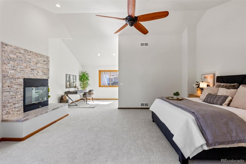 7592 Monaco Way, Centennial, CO 80112