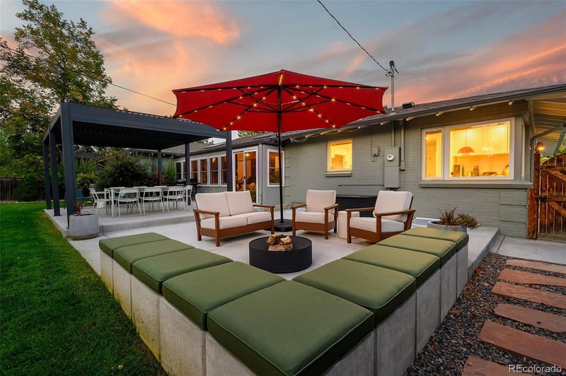 3187 S Dallas Ct, Denver, CO 80210