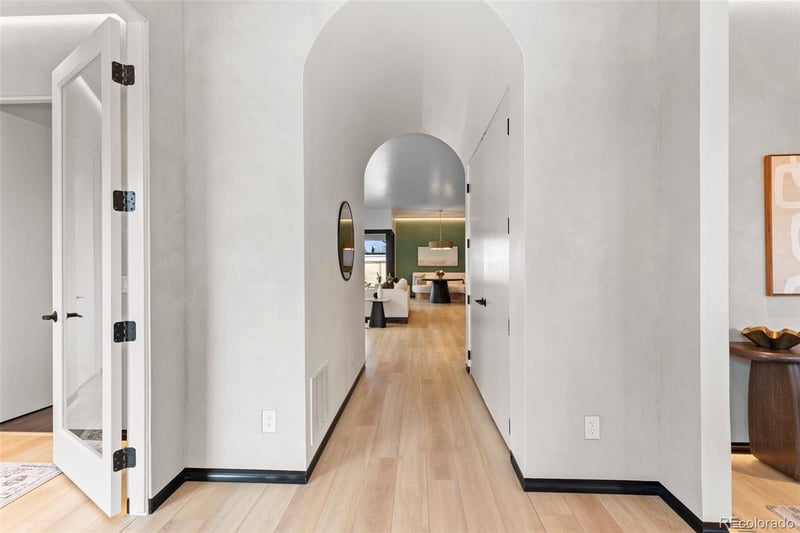 1525 Milwaukee St, Denver, CO 80210