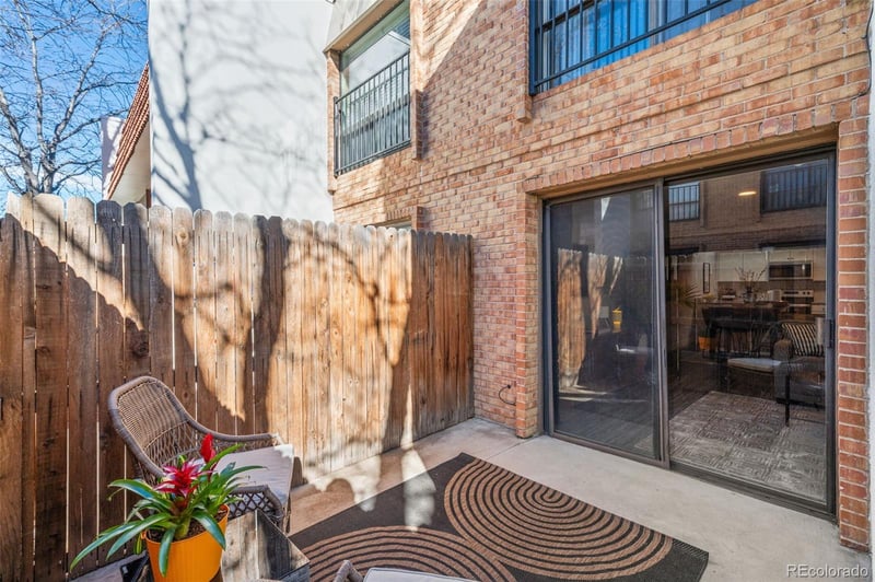 2895 S Locust St, Denver, CO 80222
