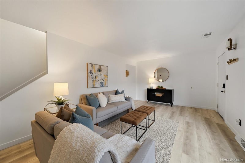 644 Xenon Ct, Lakewood, CO 80228