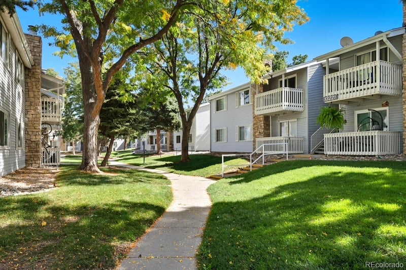13221 Asbury Dr #101, Aurora, CO 80014