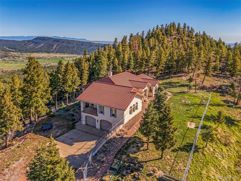 8760 Ridge Rd, Beulah, CO 81023