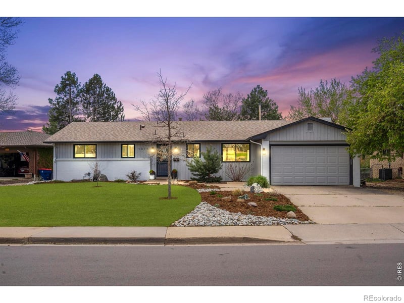 1075 Emerald St, Broomfield, CO 80020