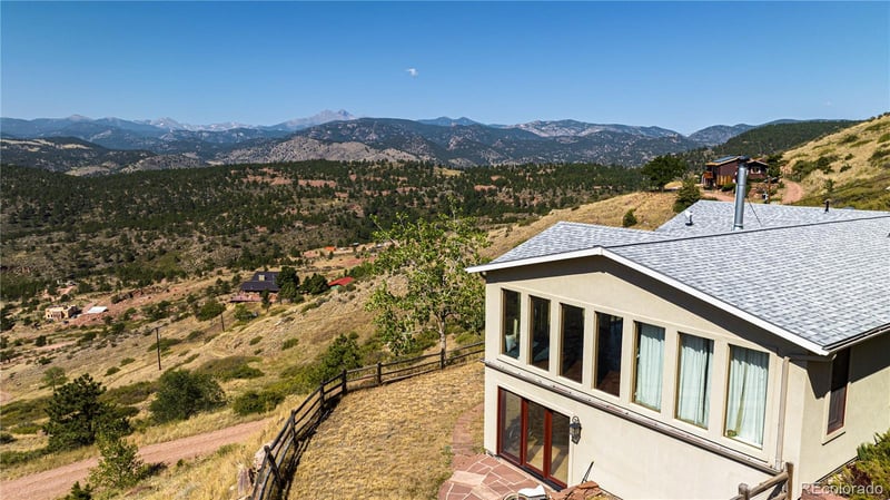 952 Steamboat Valley Rd, Lyons, CO 80540