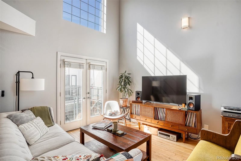 790 Clarkson St #202, Denver, CO 80218