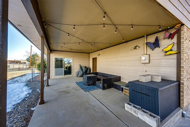 283 E 3rd Pl, Byers, CO 80103
