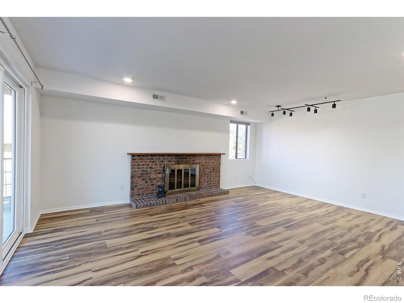 600 Manhattan Dr #C7, Boulder, CO 80303