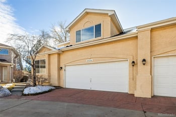 2454 Scranton Way, Aurora, CO 80014