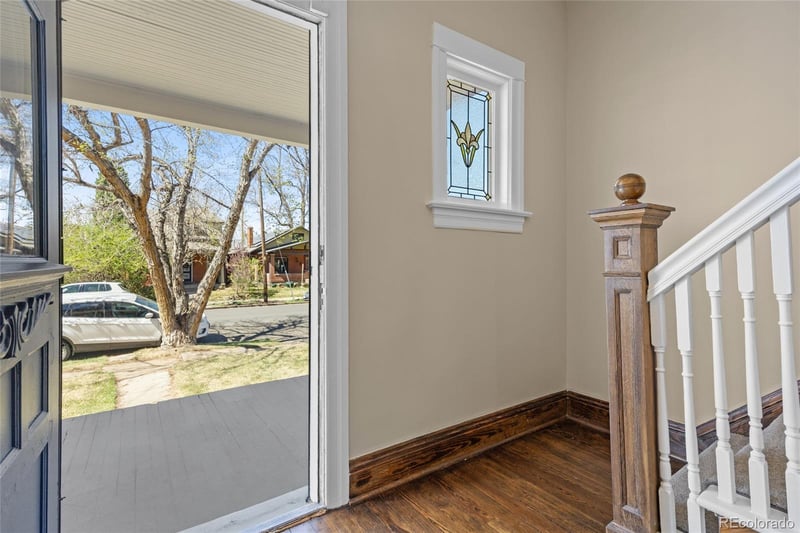 1054 Pearl St, Denver, CO 80209