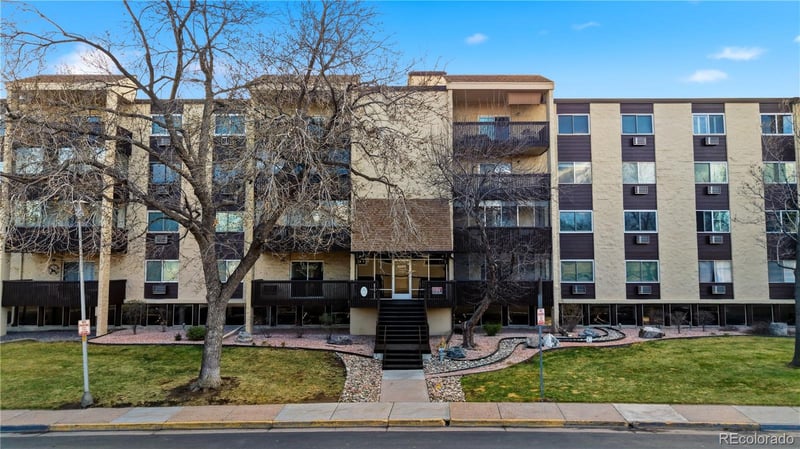 6930 Girard Ave #106, Denver, CO 80224