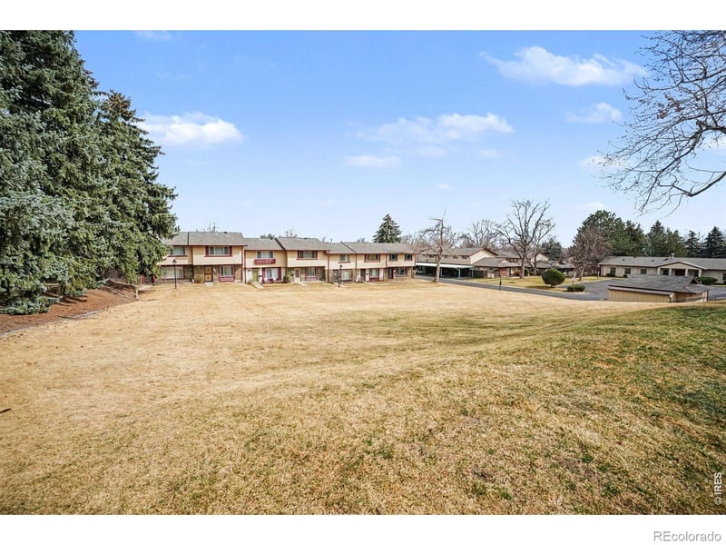 474 Carr St, Lakewood, CO 80226